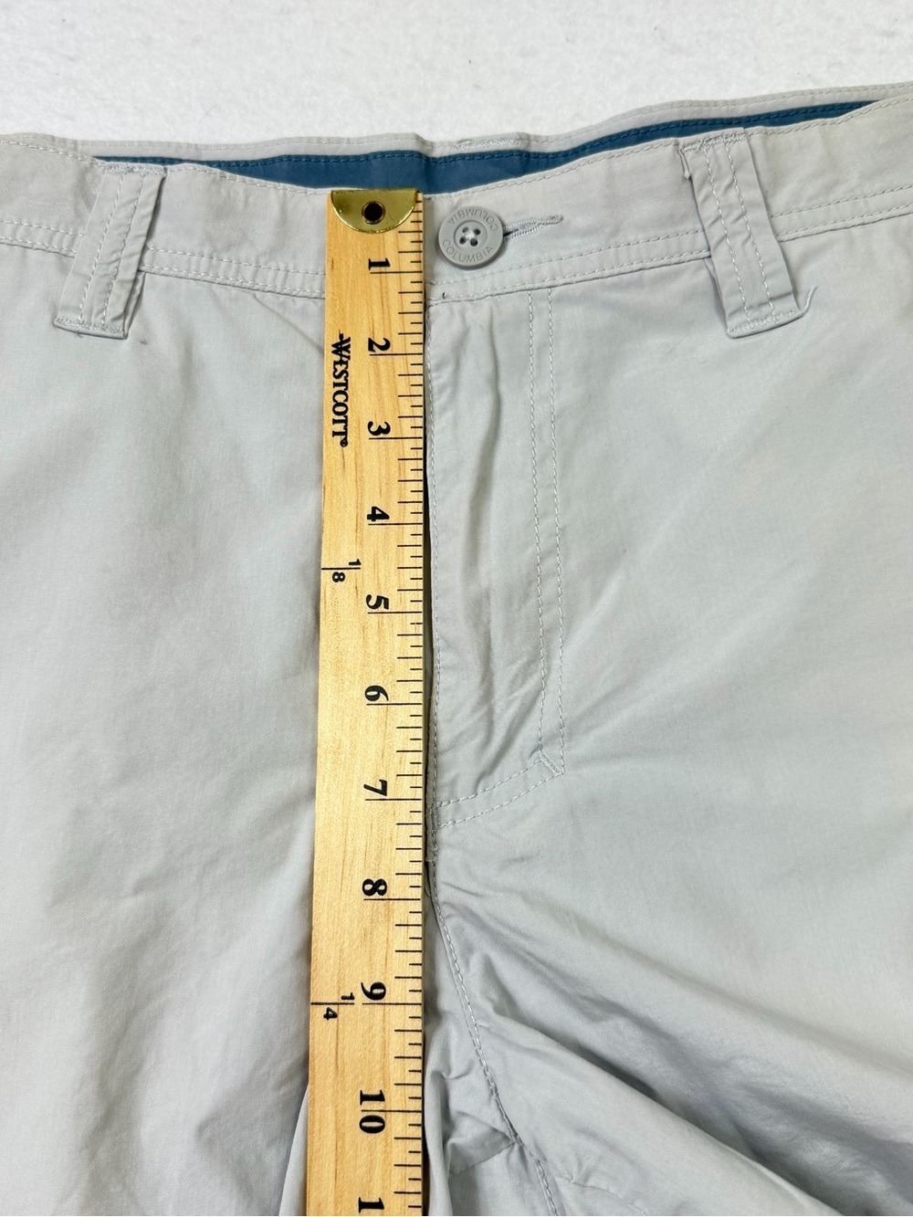 Columbia Men’s Hiking Shorts Size 34x8 Beige Khaki 100% Cotton Lightweight - Picture 8 of 9